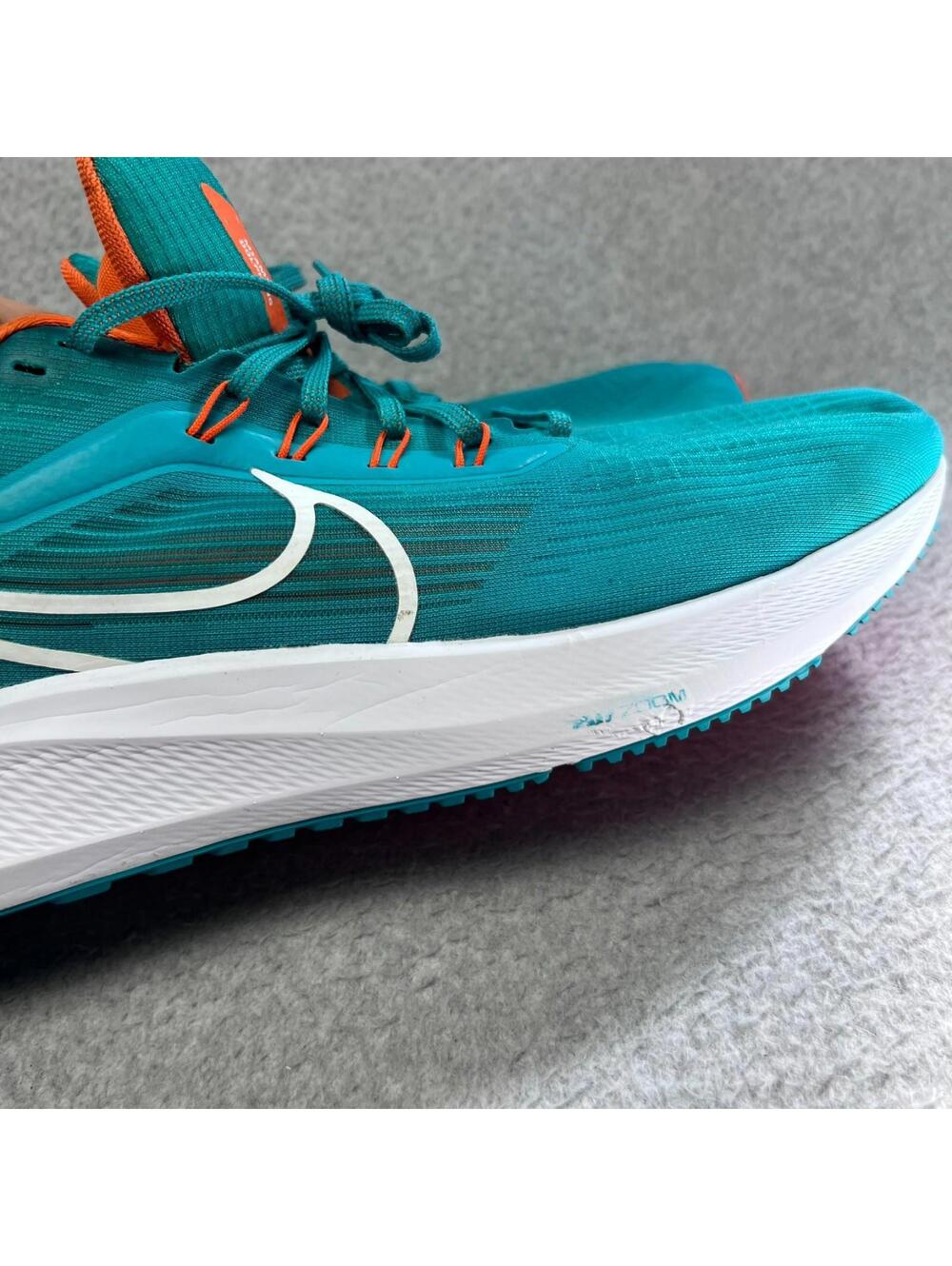Nike Air Zoom Pegasus 39 Miami Dolphins NFL Men Running Shoes size 15 DR2052-300 - Picture 8 of 9